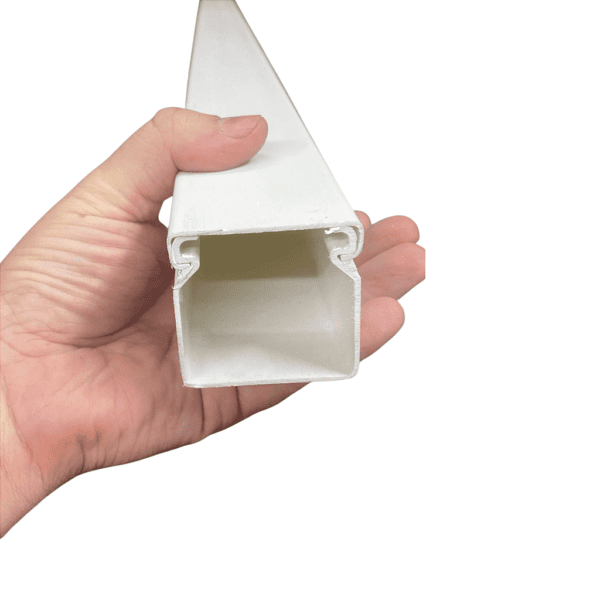 Canaleta Lisa Bege 50x50mm 2 Metros – Dutoplast